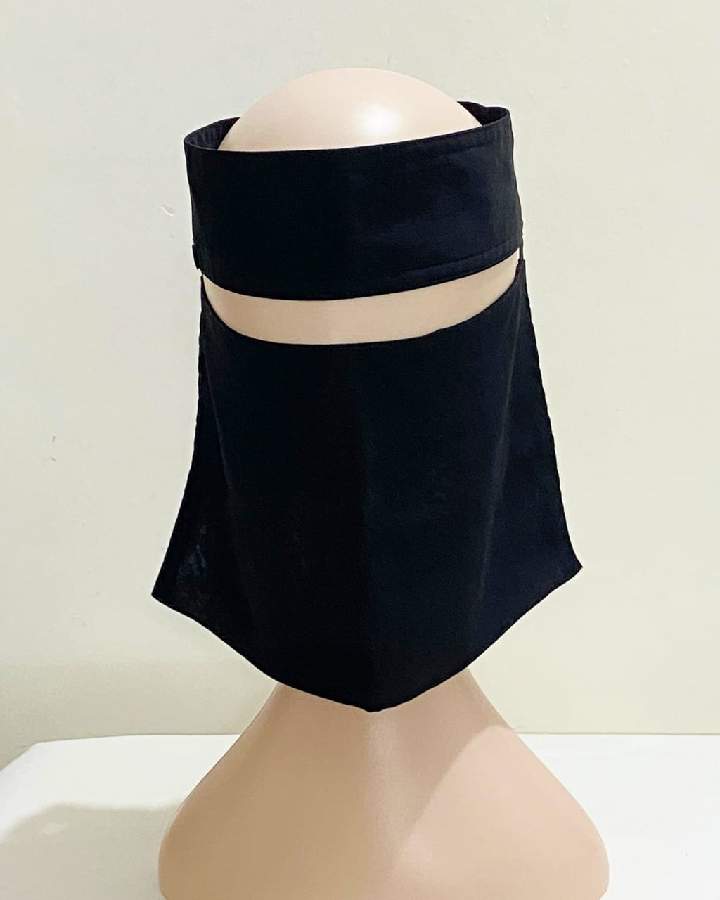 short niqab