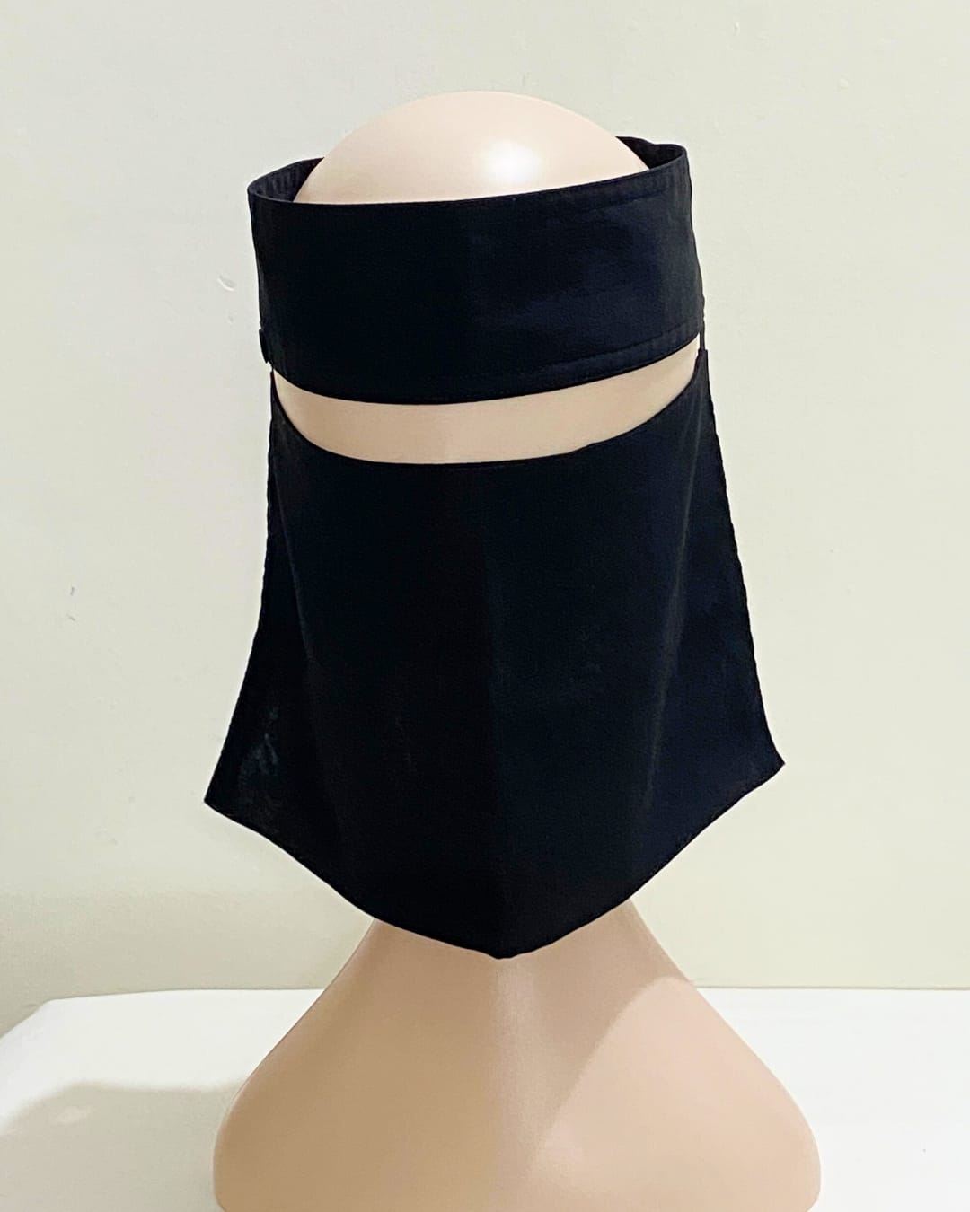 short niqab